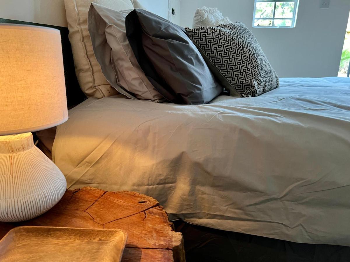 Cosy City Cottage 哈博罗内 外观 照片
