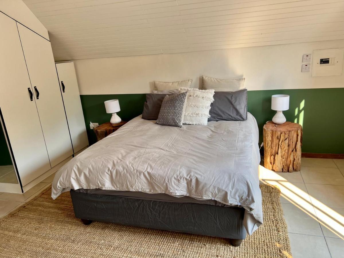 Cosy City Cottage 哈博罗内 外观 照片